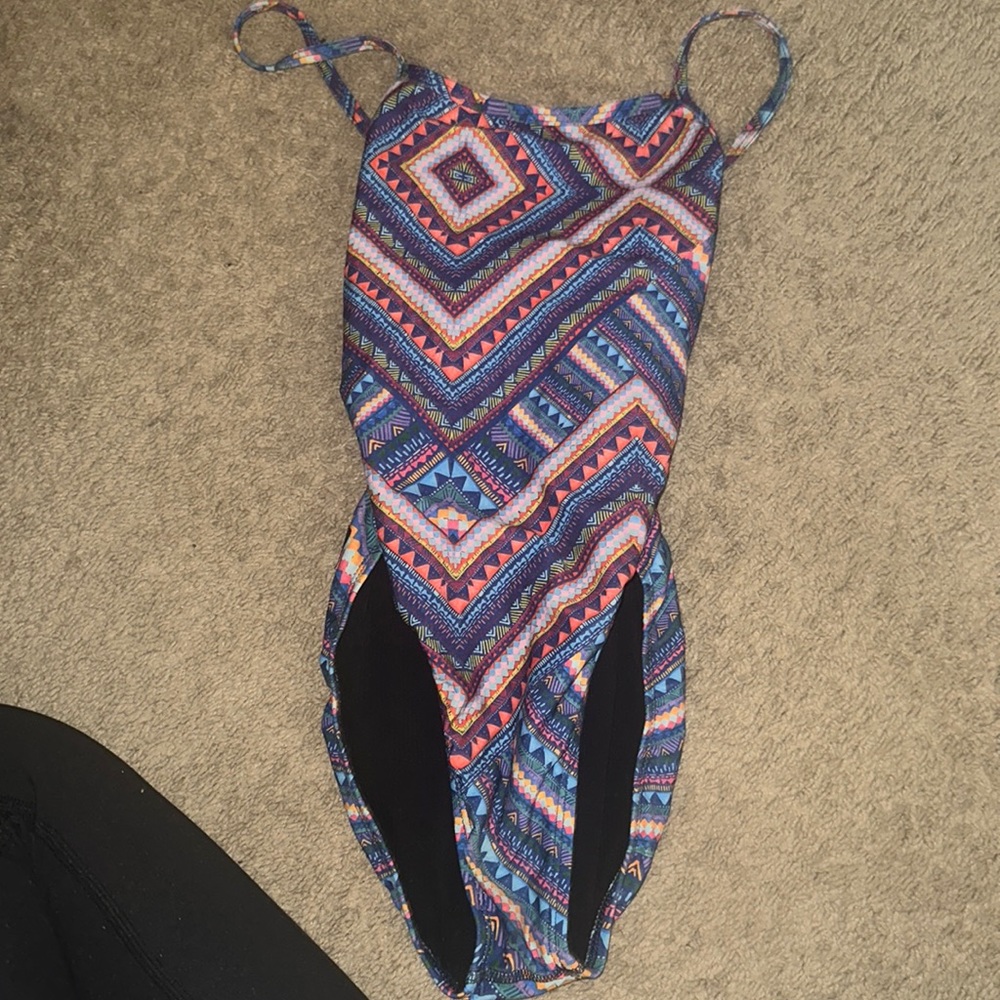 Jolyn bathing suit